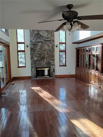 $798,500 | 576 Apache Trail, Chatsworth, GA 30705