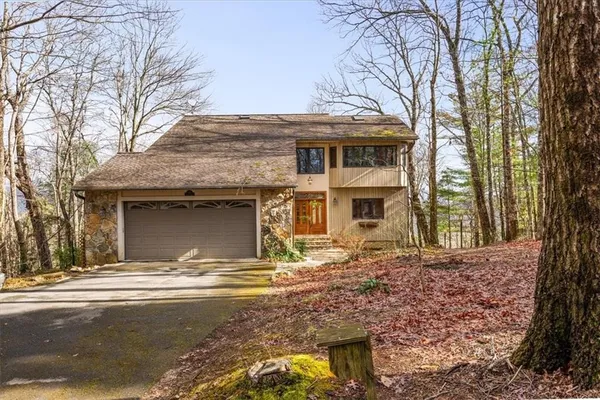 $798,500 | 576 Apache Trail, Chatsworth, GA 30705