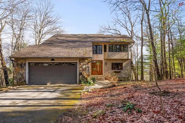 $798,500 | 576 Apache Trail, Chatsworth, GA 30705