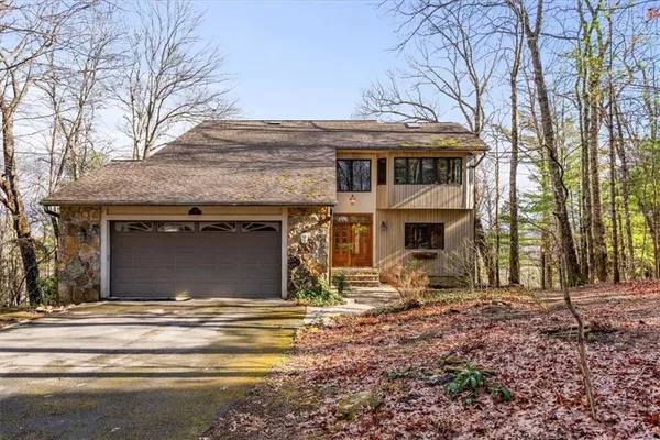$798,500 | 576 Apache Trail, Chatsworth, GA 30705