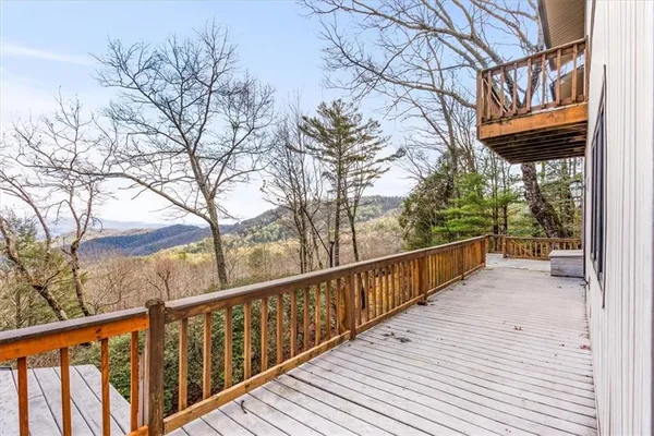 $798,500 | 576 Apache Trail, Chatsworth, GA 30705