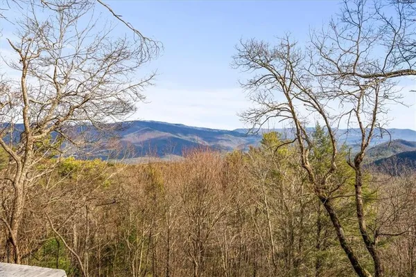 $798,500 | 576 Apache Trail, Chatsworth, GA 30705