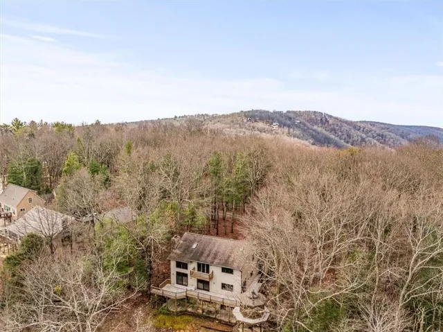 $850,000 | 576 Apache Trail, Chatsworth, GA 30705