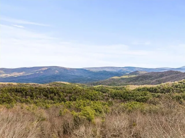 $850,000 | 576 Apache Trail, Chatsworth, GA 30705