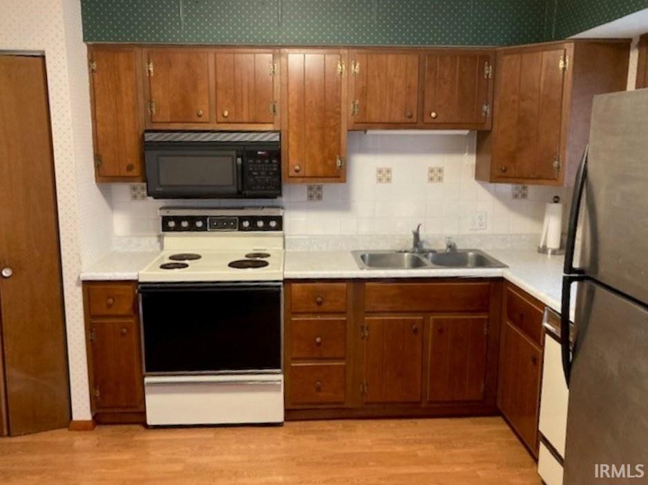 1731 South Dixon Road Kokomo, IN 46902 - Photo 5 of 18 Gallery Image 5