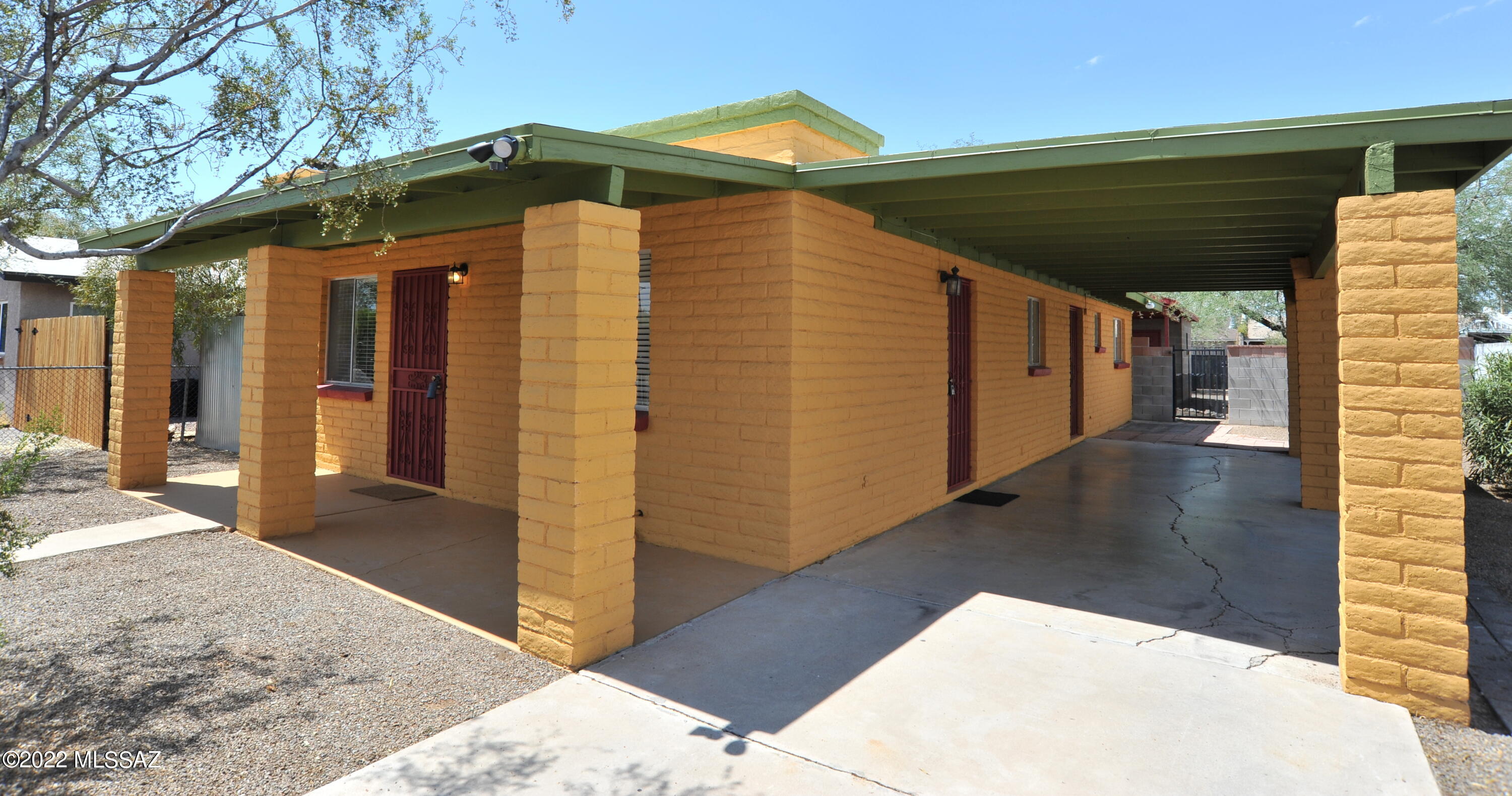 1620 West Delaware Street Tucson, AZ 85745 - Photo 2 of 46