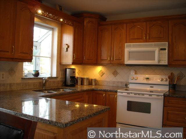 2672 East River Road Northeast Rochester, MN 55906 - Photo 2 of 9