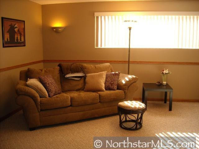 2672 East River Road Northeast Rochester, MN 55906 - Photo 4 of 9