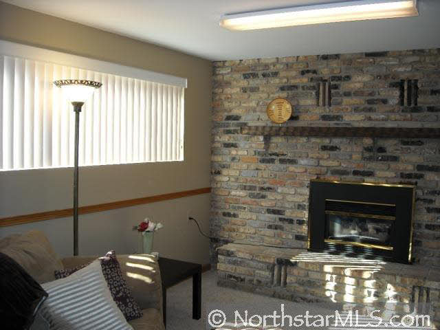 2672 East River Road Northeast Rochester, MN 55906 - Photo 5 of 9