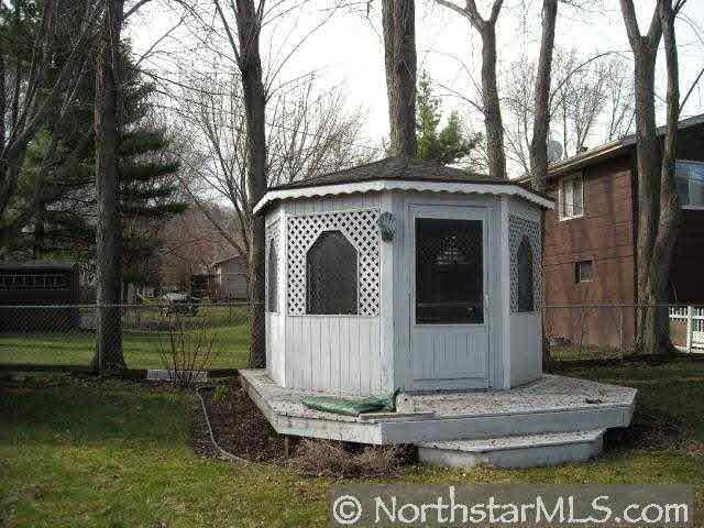 2672 East River Road Northeast Rochester, MN 55906 - Photo 8 of 9