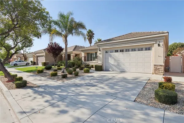 $425,000 | 1641 Via Borrego, Hemet, CA 92545