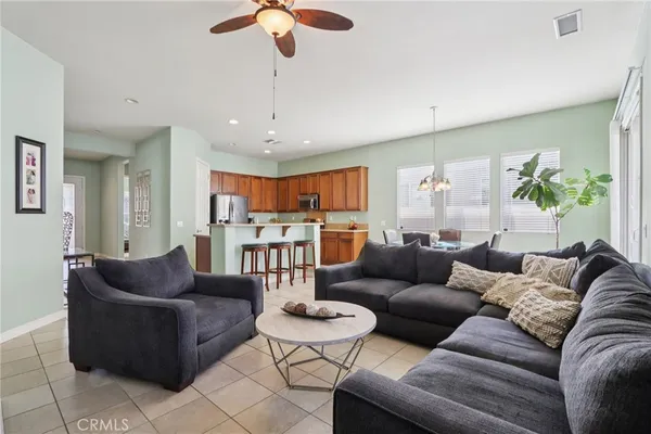 $425,000 | 1641 Via Borrego, Hemet, CA 92545