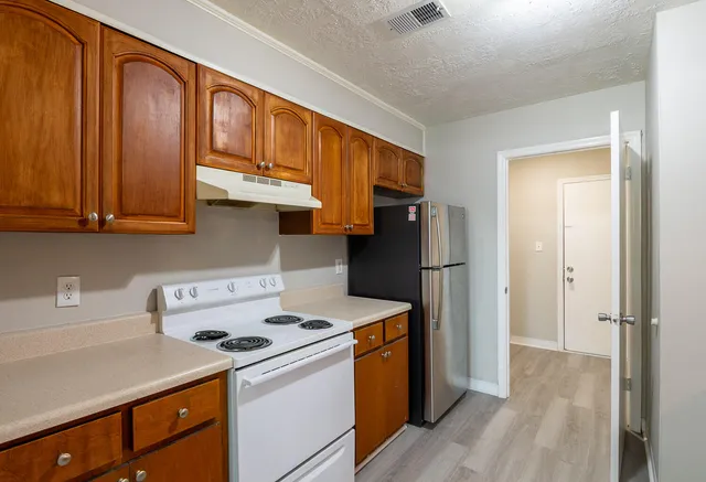 $1,200 | 406 Evans Mill Drive, Unit B, Evans, GA 30809