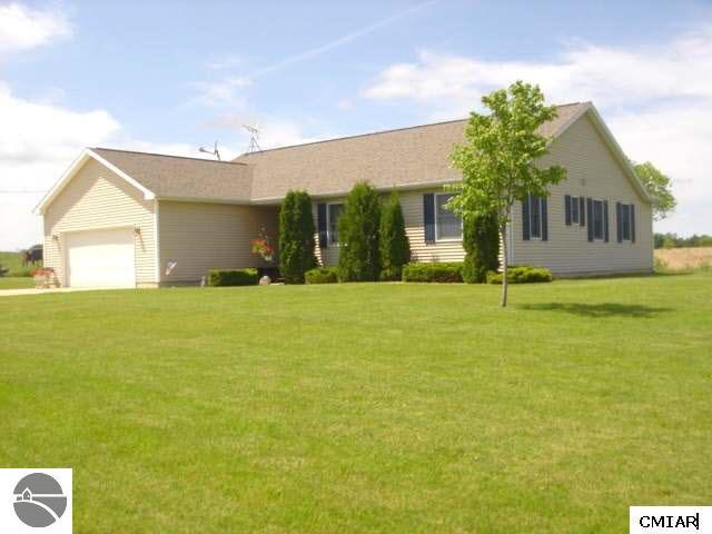 2949 East Doherty Road Clare, MI 48617 - Photo 1 of 9 1773238.JPG