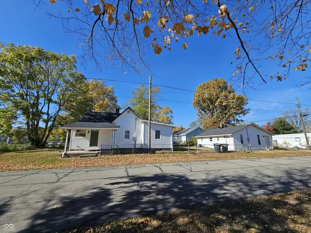 $189,900 | 2300 West 9th Street, Muncie, IN 47302