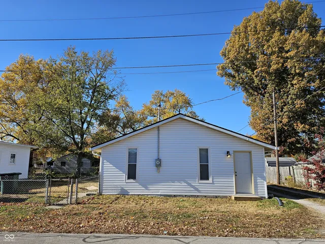$179,900 | 2300 West 9th Street, Muncie, IN 47302