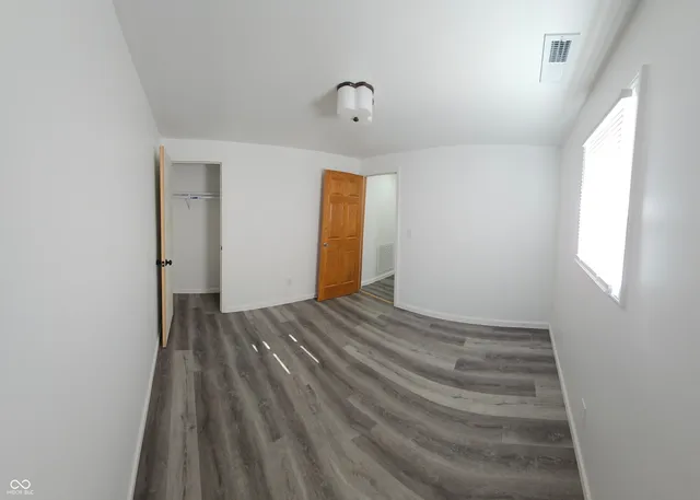 $179,900 | 2300 West 9th Street, Muncie, IN 47302