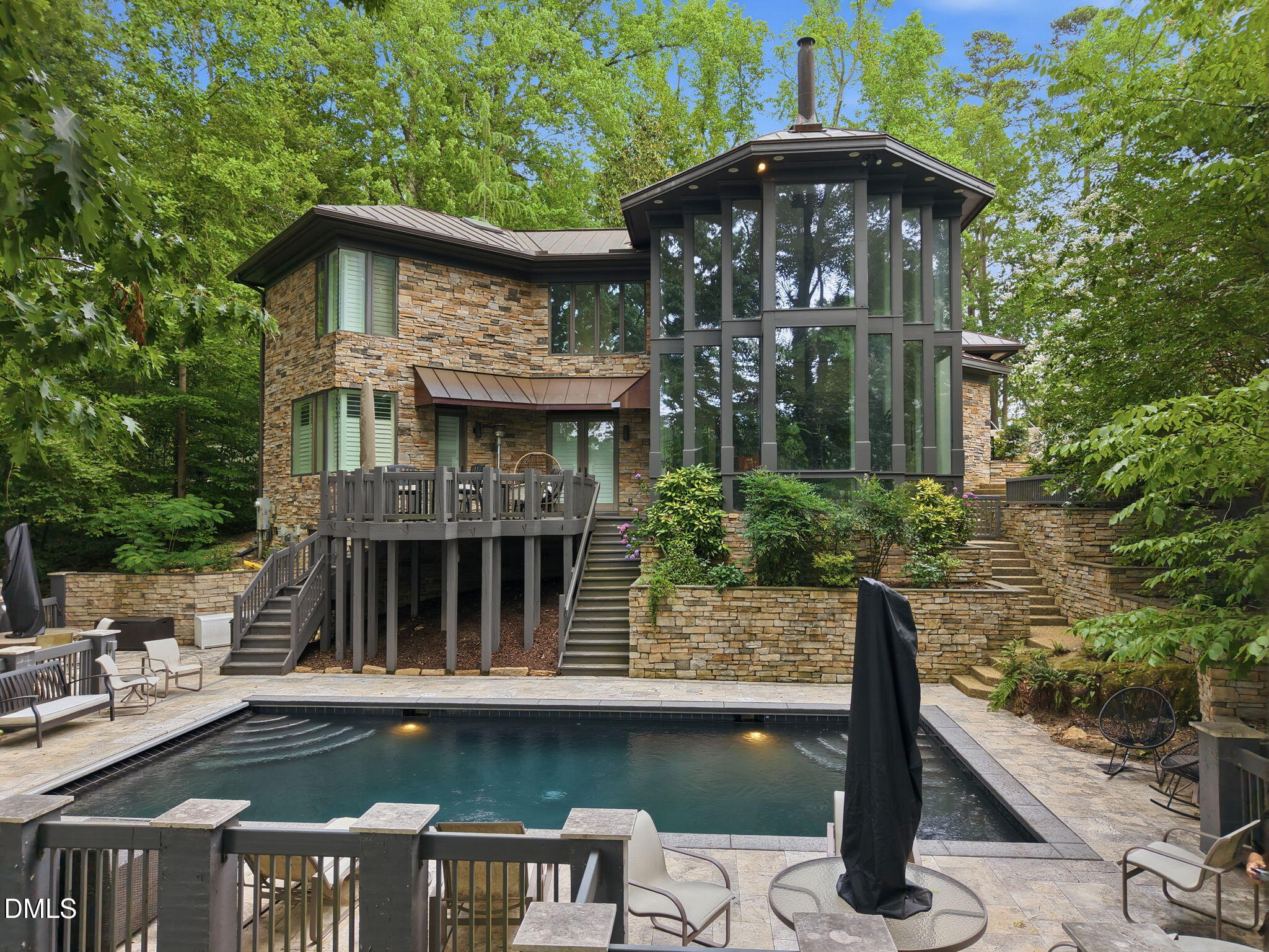 2828 Exeter Circle Raleigh, NC 27608 - Photo 38 of 67