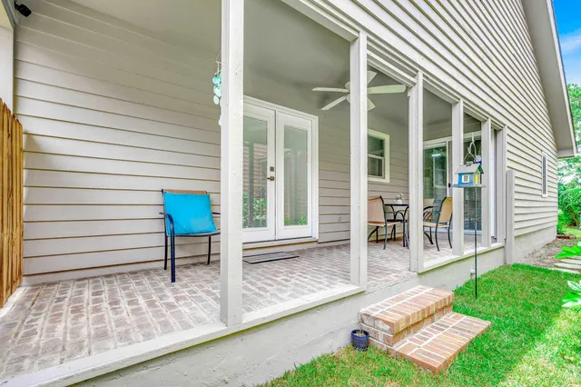 $499,900 | 10056 Kings Road, Myrtle Beach, SC 29572