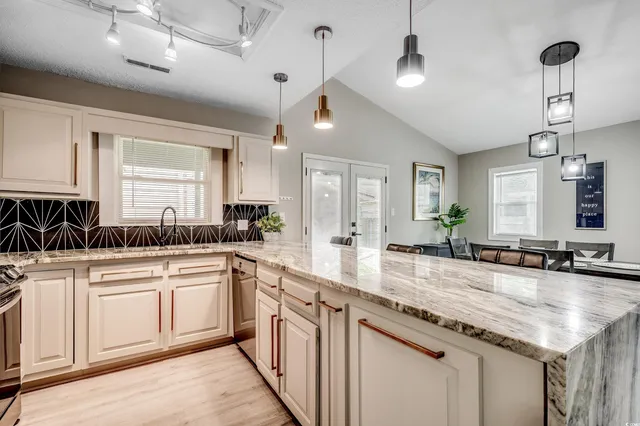 $499,900 | 10056 Kings Road, Myrtle Beach, SC 29572