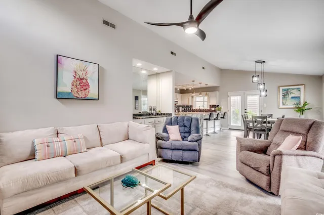 $499,900 | 10056 Kings Road, Myrtle Beach, SC 29572