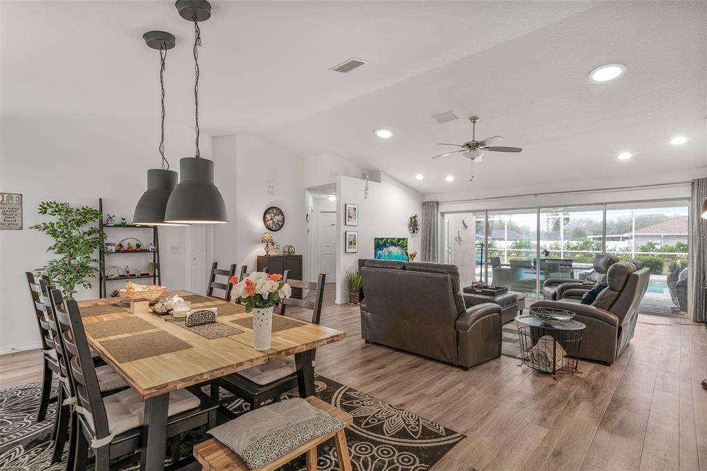 276 North Cunningham Avenue Inverness, FL 34453 - Photo 16 of 48 a living room with furniture and a large window