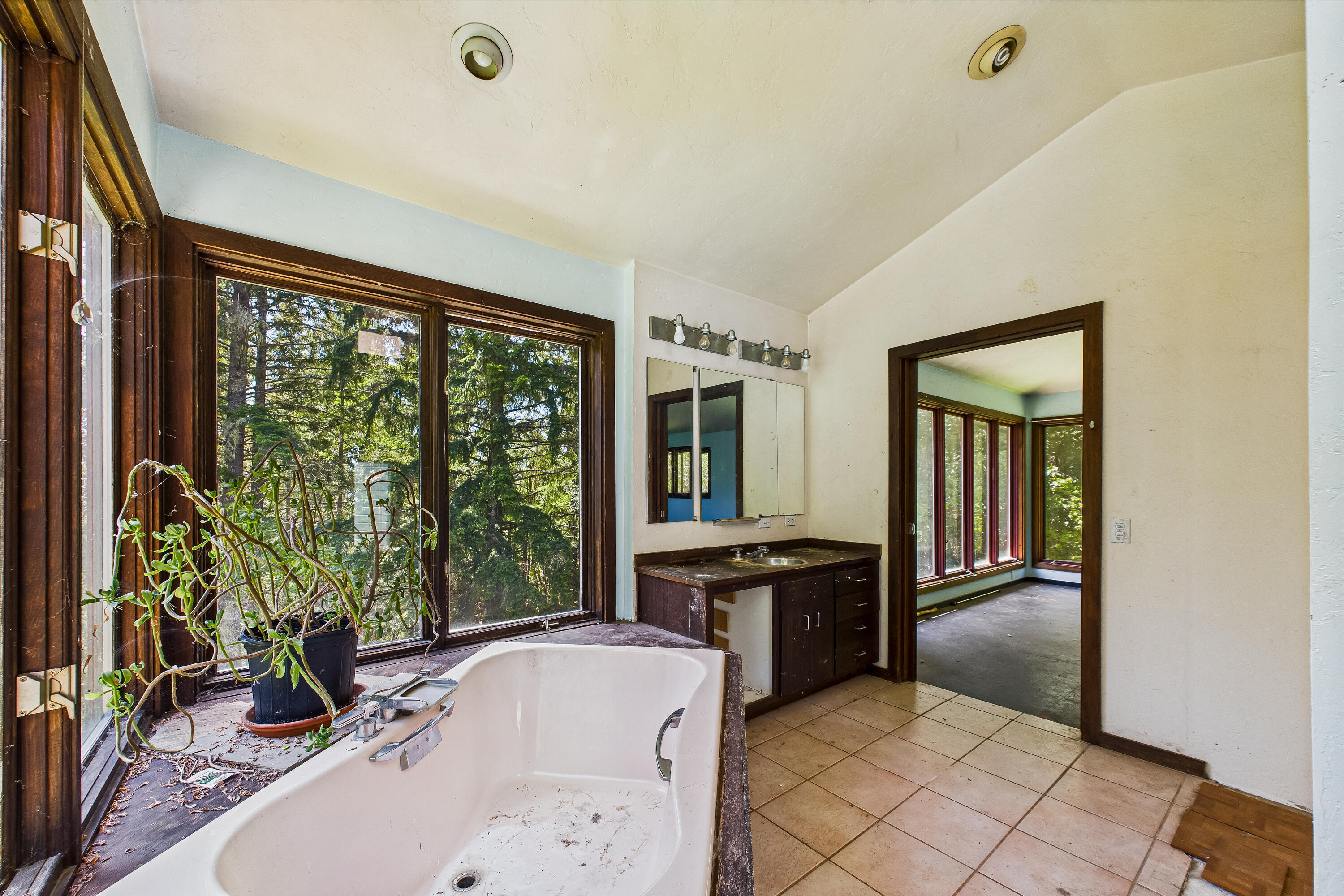 1520 Elk Rdg Road Redway, CA 95560 - Photo 17 of 86