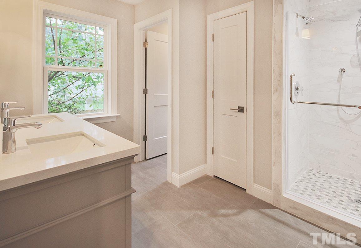 1809 Rankin Street Raleigh, NC 27604 - Photo 16 of 21
