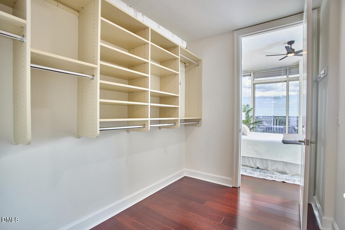 301 Fayetteville Street, Unit 2304 Raleigh, NC 27601 - Photo 22 of 47 closet