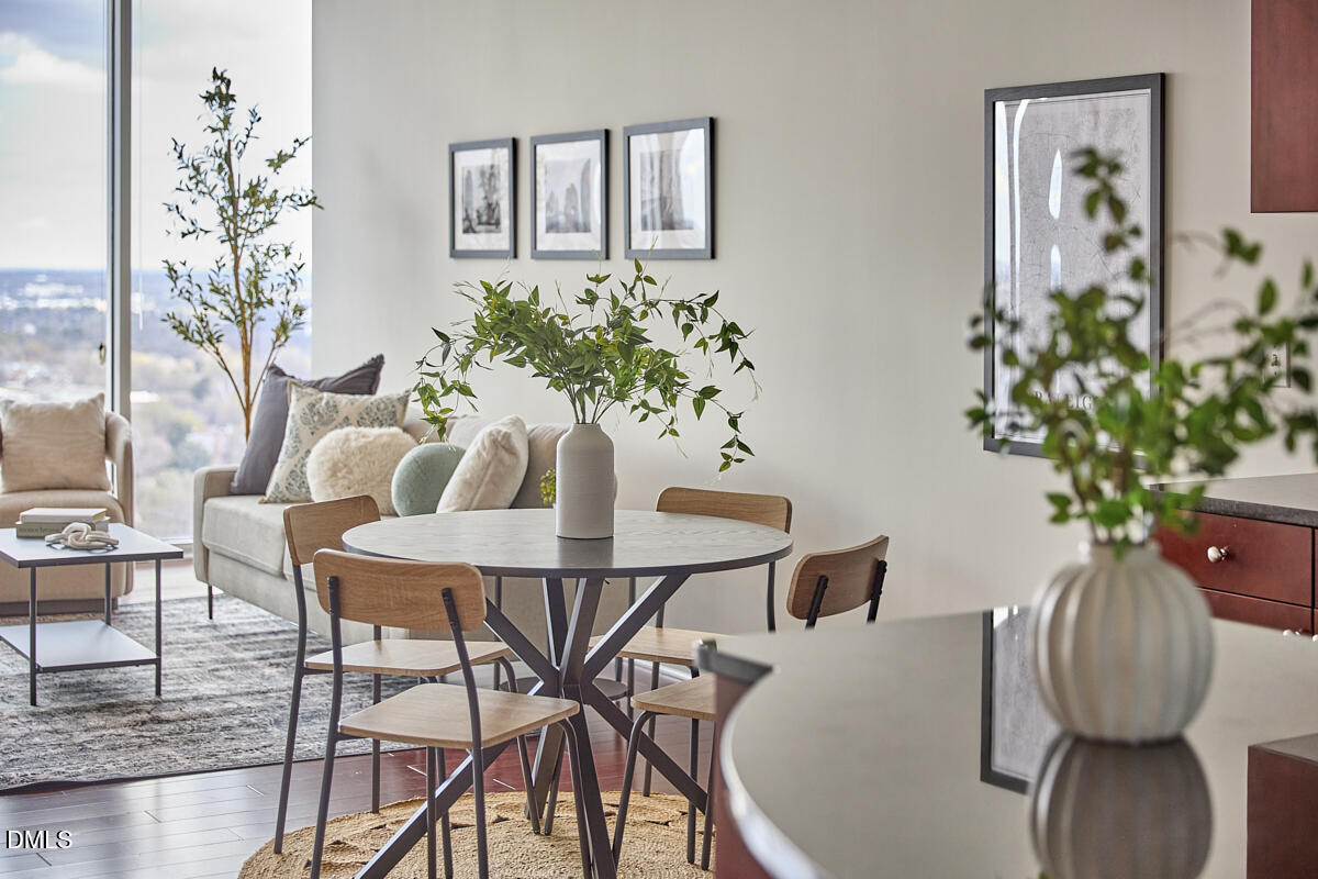 301 Fayetteville Street, Unit 2304 Raleigh, NC 27601 - Photo 9 of 47 Dining