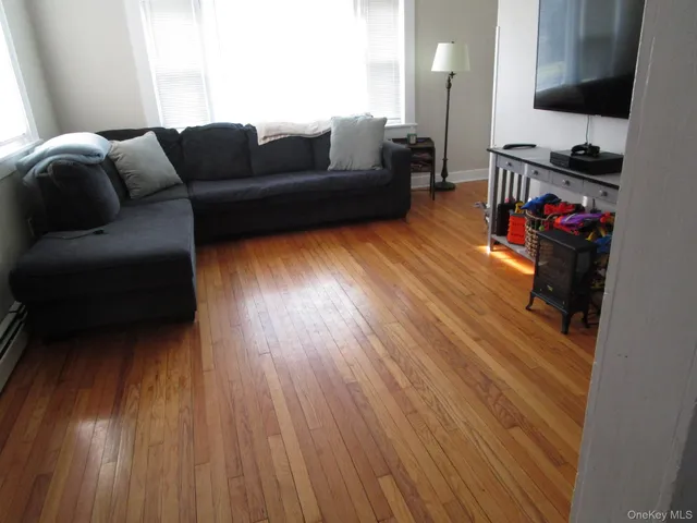 $1,800 | 114 Highway 284, Unit 2, Unionville, NY 10988