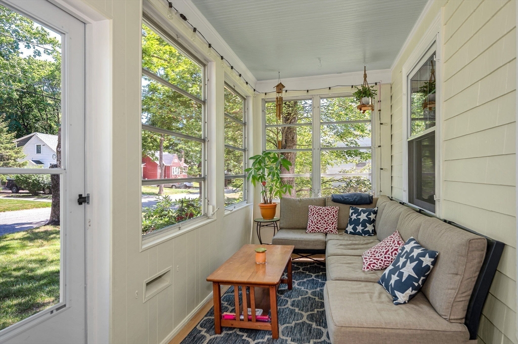 18 Wells Road Reading, MA 01867 - Photo 15 of 41