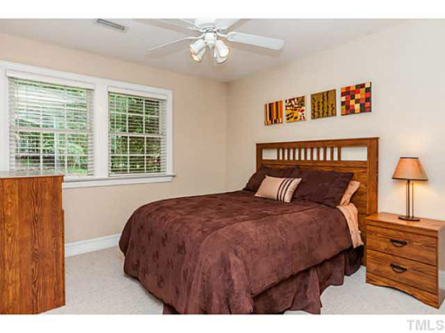 12308 Galway Drive Raleigh, NC 27613 - Photo 22 of 25 This would be a great craft room or study ( NO CLOSET). There is also a full bath on this lower level!