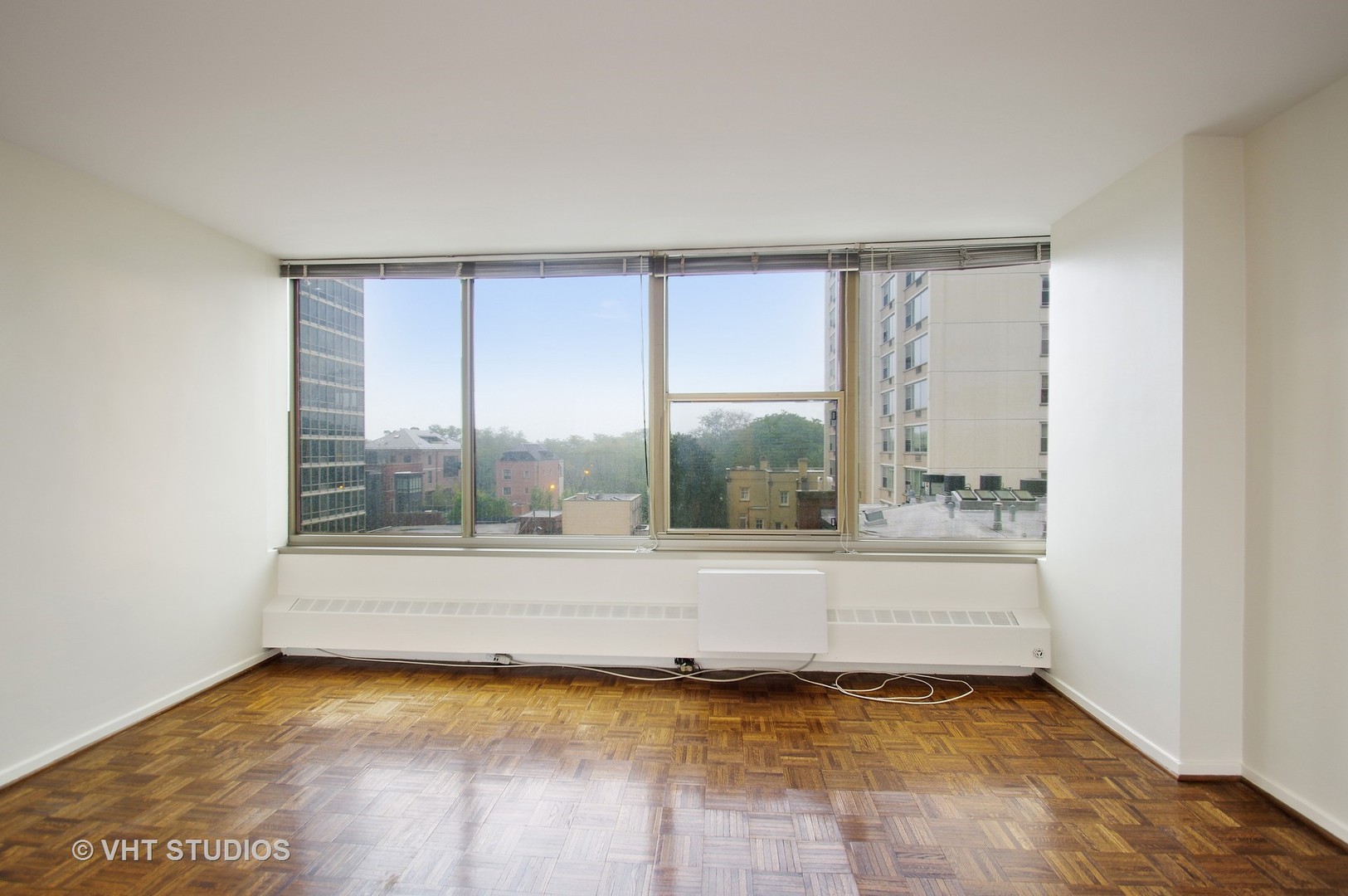360 West Wellington Avenue, Unit 5E Chicago, IL 60657 - Photo 7 of 11