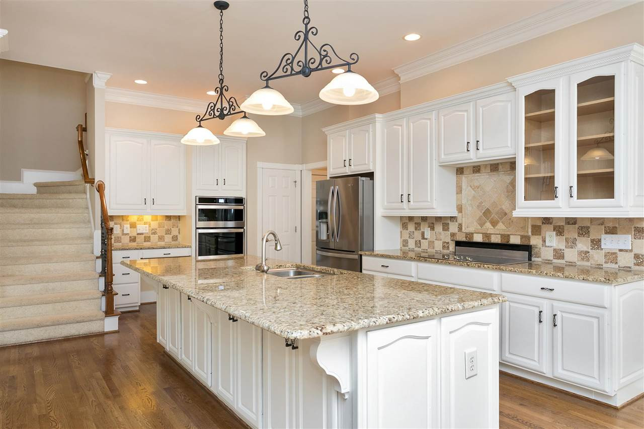 2516 Hunters Meadow Lane Raleigh, NC 27606 - Photo 16 of 30 Photo 16