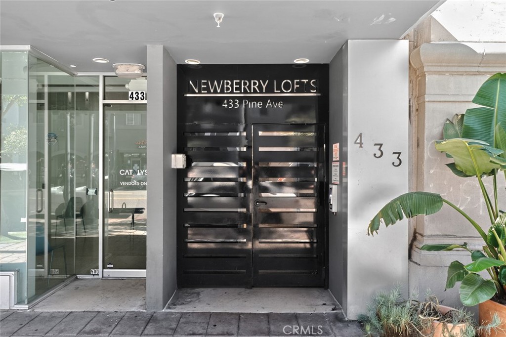 433 Pine Avenue, Unit 102 Long Beach, CA 90802 - Photo 4 of 60