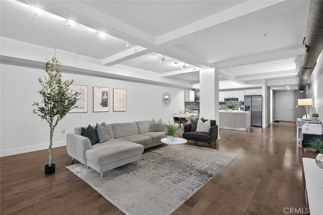 $589,000 | 433 Pine Avenue, Unit 102, Long Beach, CA 90802