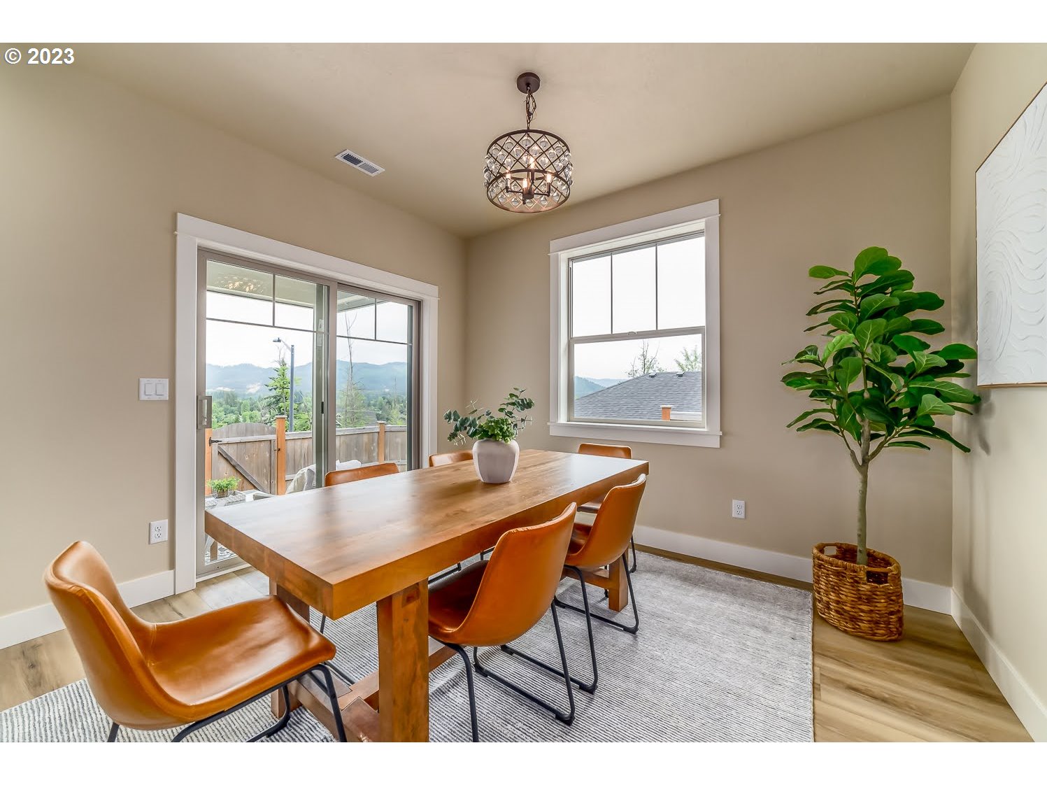 361 Mountaingate Drive Springfield, OR 97478 - Photo 18 of 35 a view of a dining room with furniture window and outside view