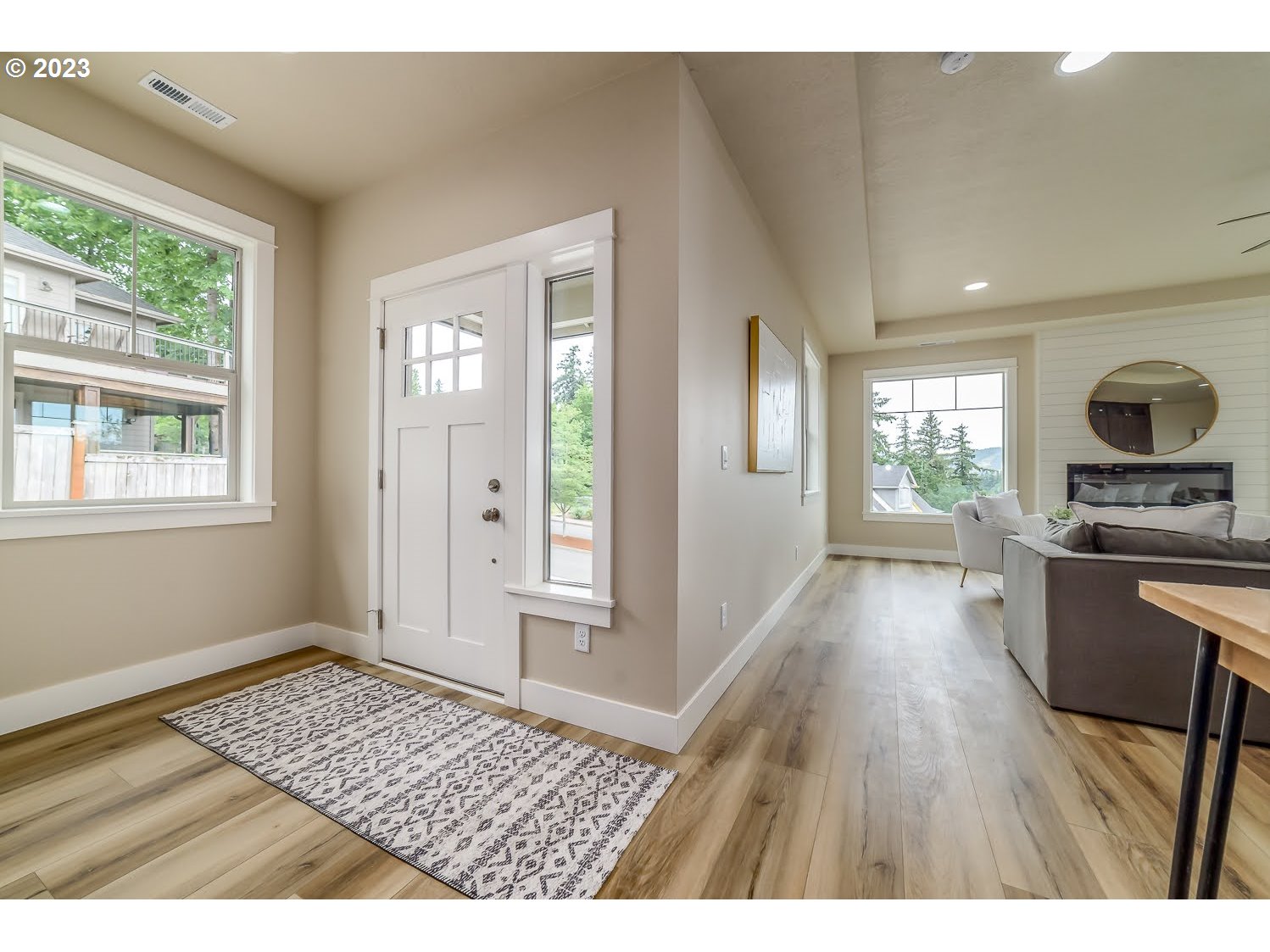 361 Mountaingate Drive Springfield, OR 97478 - Photo 7 of 35 a open kitchen with granite countertop a stove top oven a sink dishwasher and wooden floor