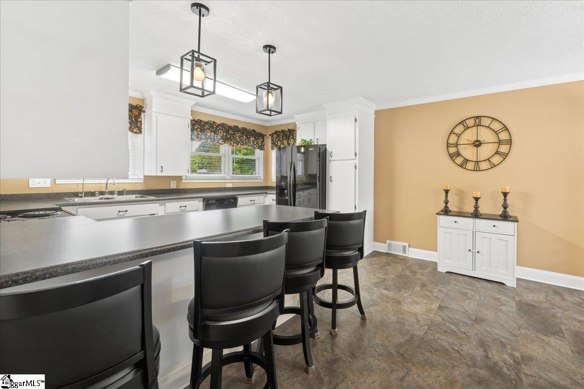 210 Heyward Avenue Honea Path, SC 29654 - Photo 13 of 36