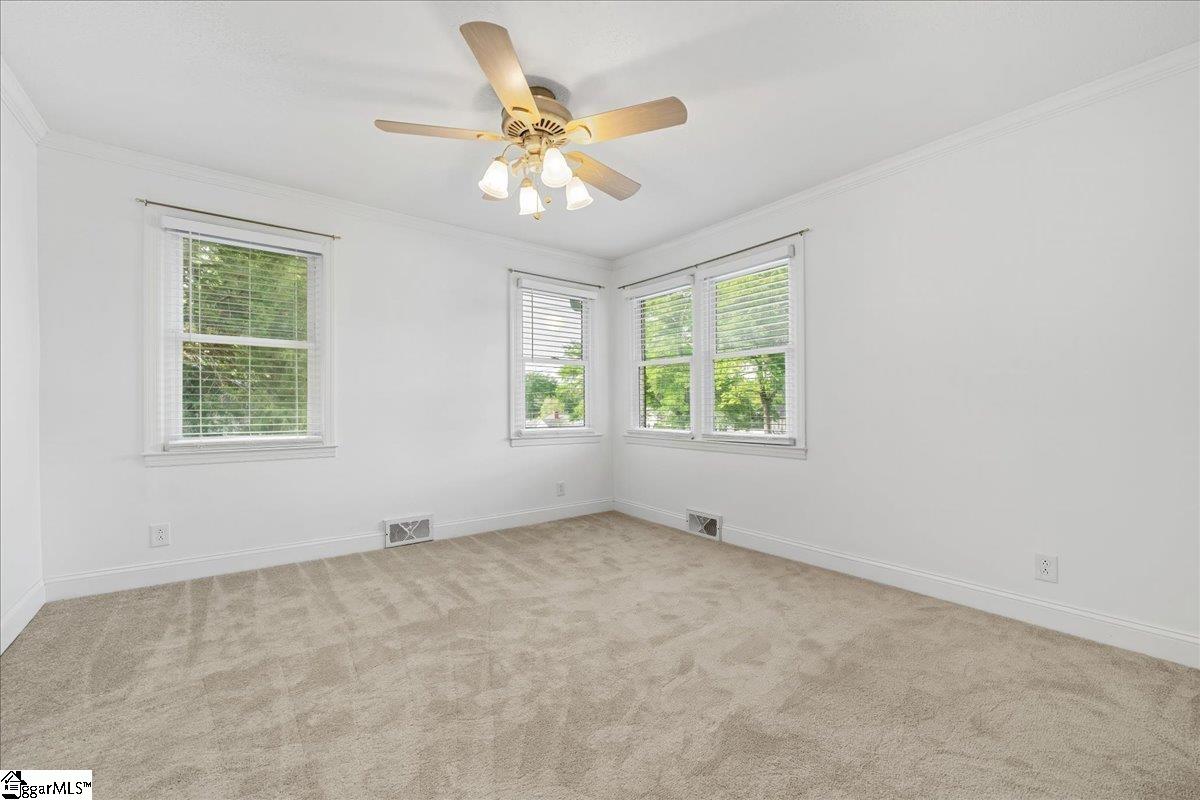 210 Heyward Avenue Honea Path, SC 29654 - Photo 15 of 36