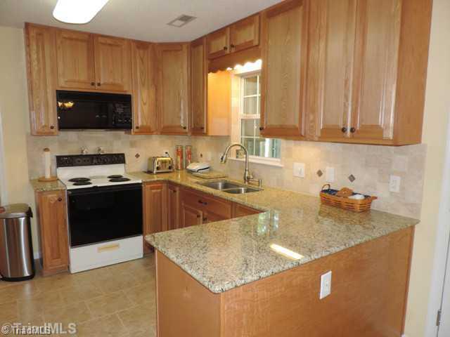 3001 Timberwolf Avenue High Point, NC 27265 - Photo 9 of 16 Kitchen.