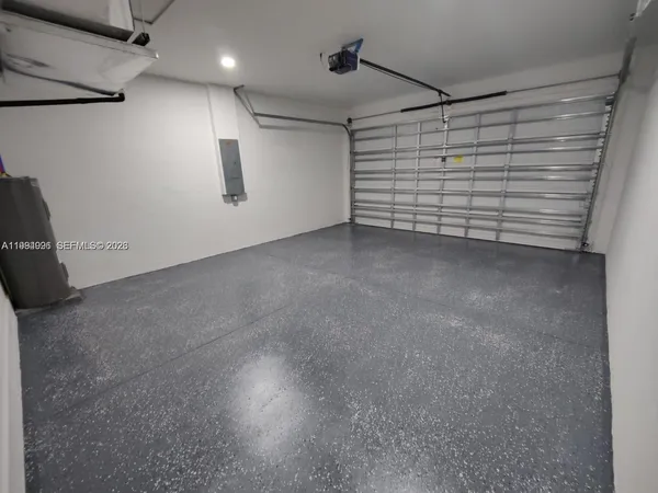 $2,000 | 716 Northwest 37th Avenue, Cape Coral, FL 33993