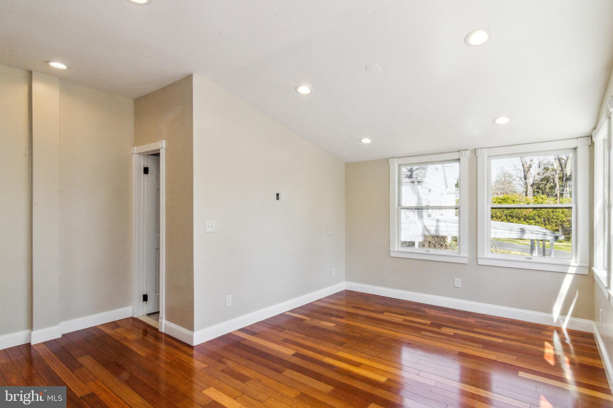 1205 Overbrook Road Baltimore, MD 21239 - Photo 15 of 46