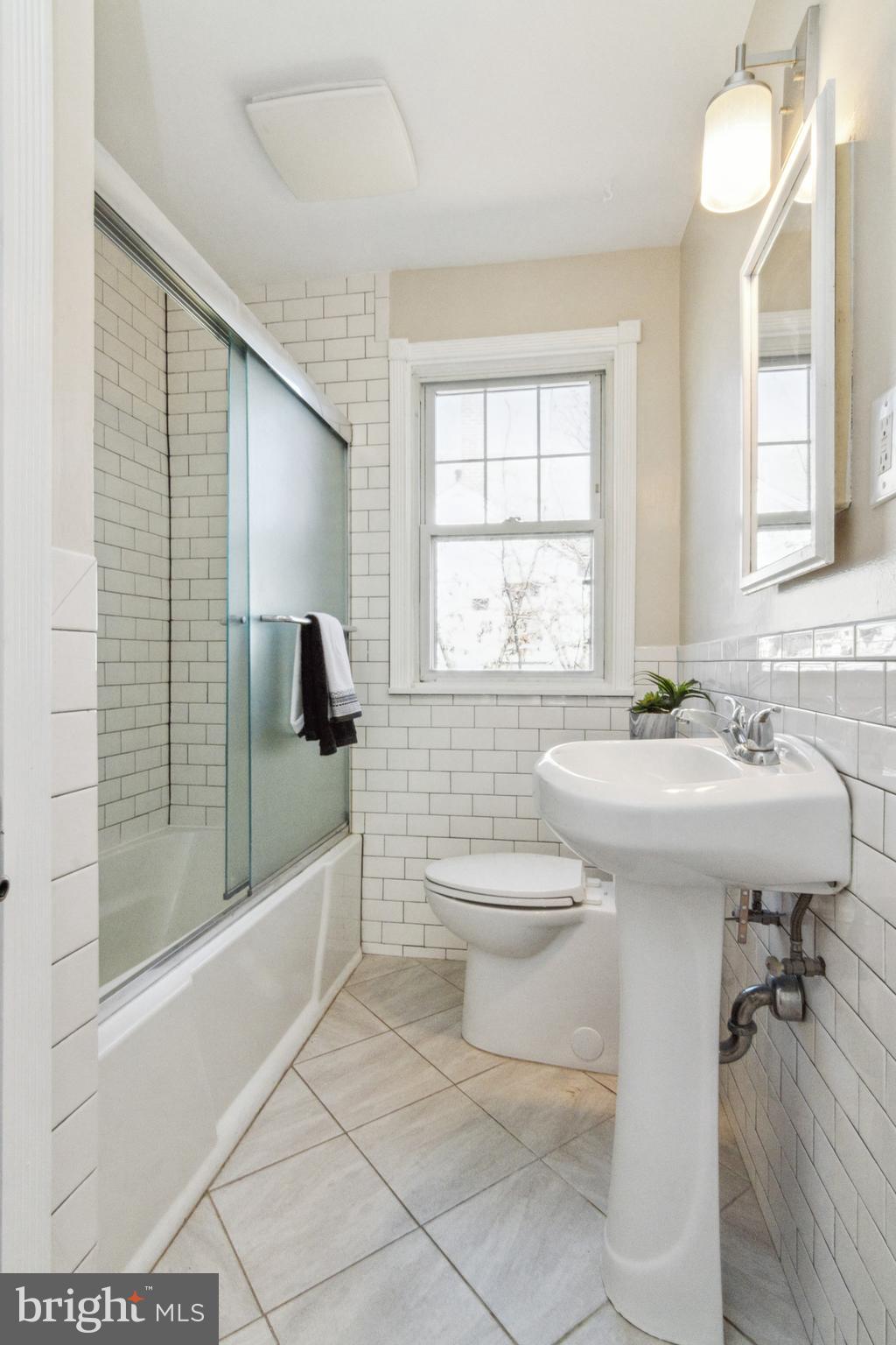 1205 Overbrook Road Baltimore, MD 21239 - Photo 19 of 46