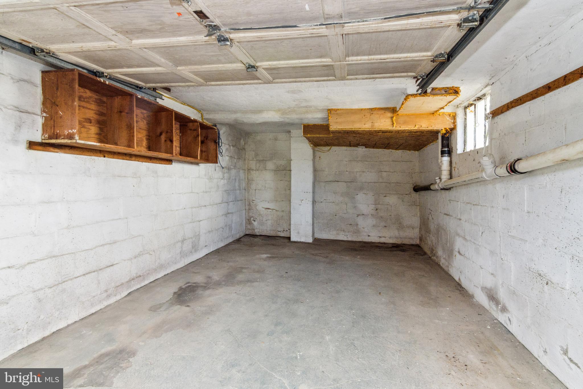 1205 Overbrook Road Baltimore, MD 21239 - Photo 32 of 46