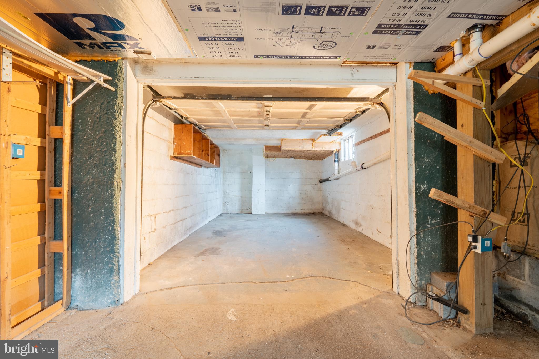 1205 Overbrook Road Baltimore, MD 21239 - Photo 34 of 46