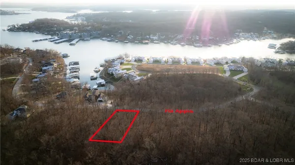 1517 Via Appia Drive, Unit 1517, Sunrise Beach, MO 65079