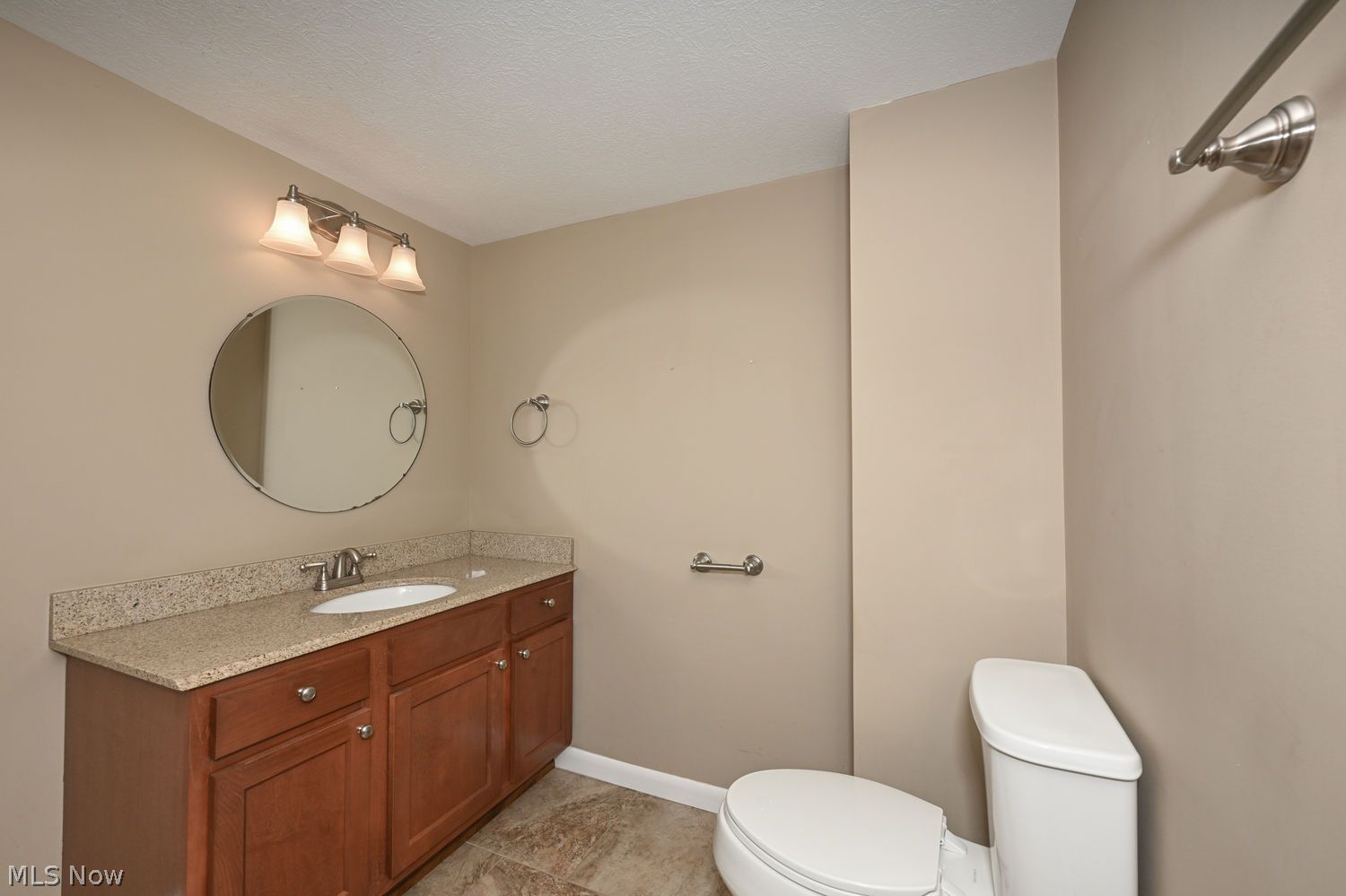 2120 Burbank Road Wooster, OH 44691 - Photo 37 of 40 Full Bathroom