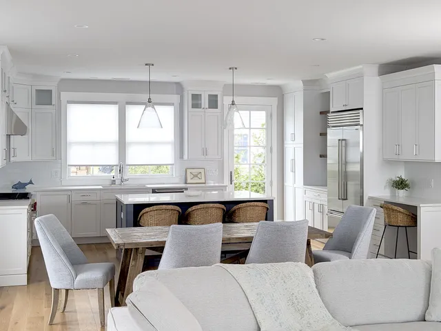 $2,185,000 | 533 Woods Hole Road, Unit D101, Woods Hole, MA 02543